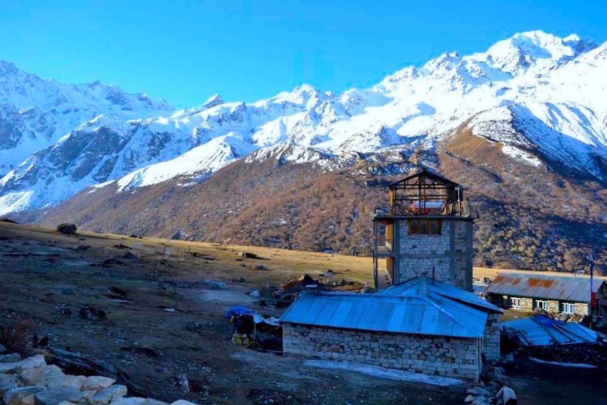 Langtang Valley Trek {} view 3